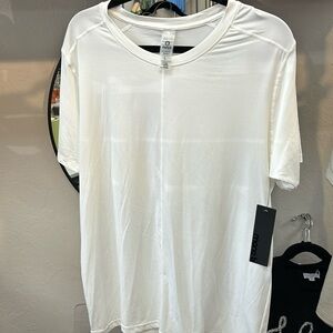 Mono, B men’s cool, touch tee in white size large